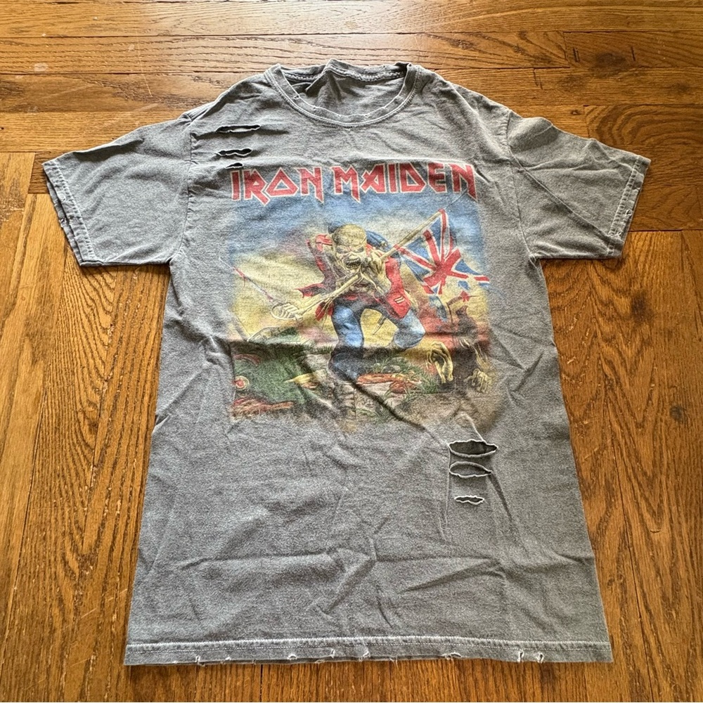 Iron Maiden “The Trooper”‎ Distressed Band T-Shirt Gray SM